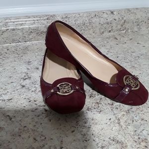 Liz Claiborne Flex Burgundy flats size 8.5M